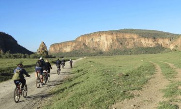 1-Day Trip to Lake Naivasha and Hell’s Gate