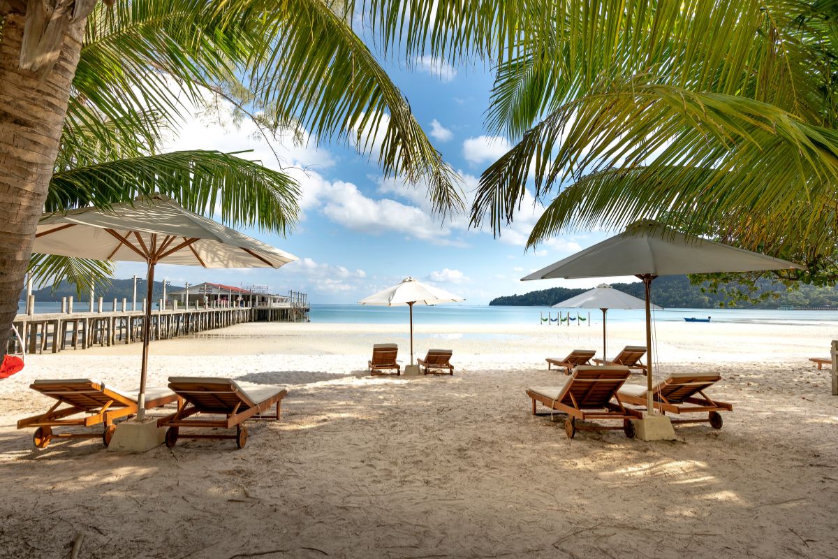 7-Day Luxury Kenya Safari with Diani Beach Extension